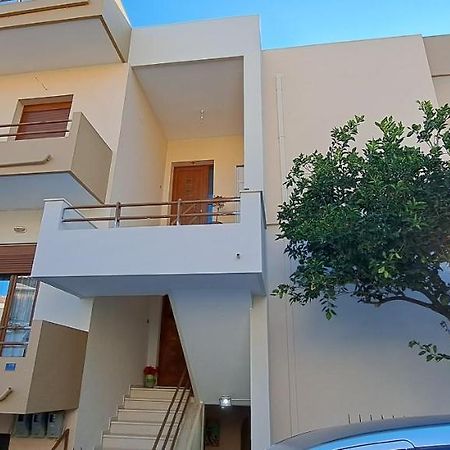 Petros Studios Mastixa Chios Town Exterior photo